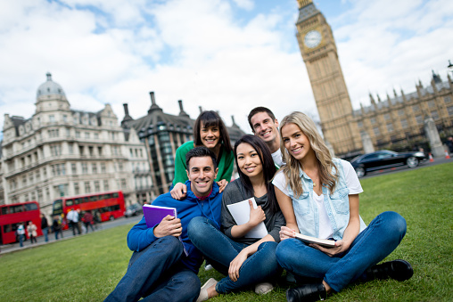 Étudier au Royaume-Uni – les modalités depuis le Brexit !